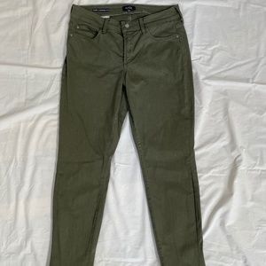 NYDJ Alina Convertible Ankle Jean - Olive - Size 6